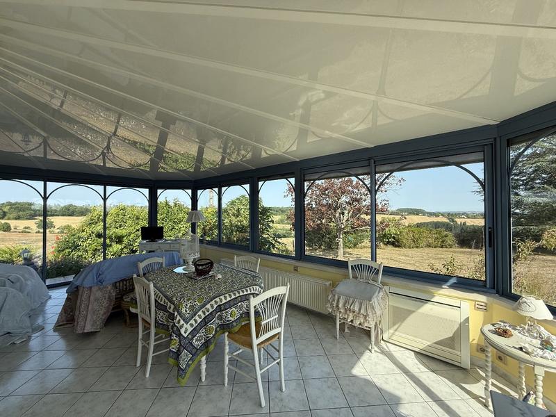 Maison - 205 m² - 4 pièces