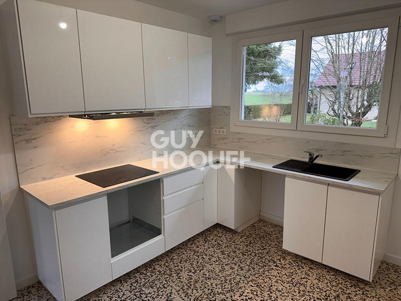 Maison - 104 m² - 5 pièces