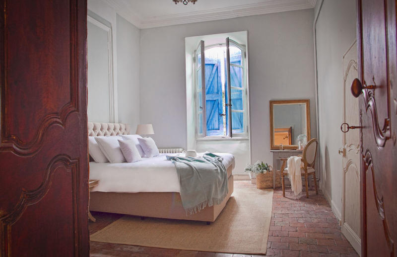 Propriété - 510 m² - 16 pièces