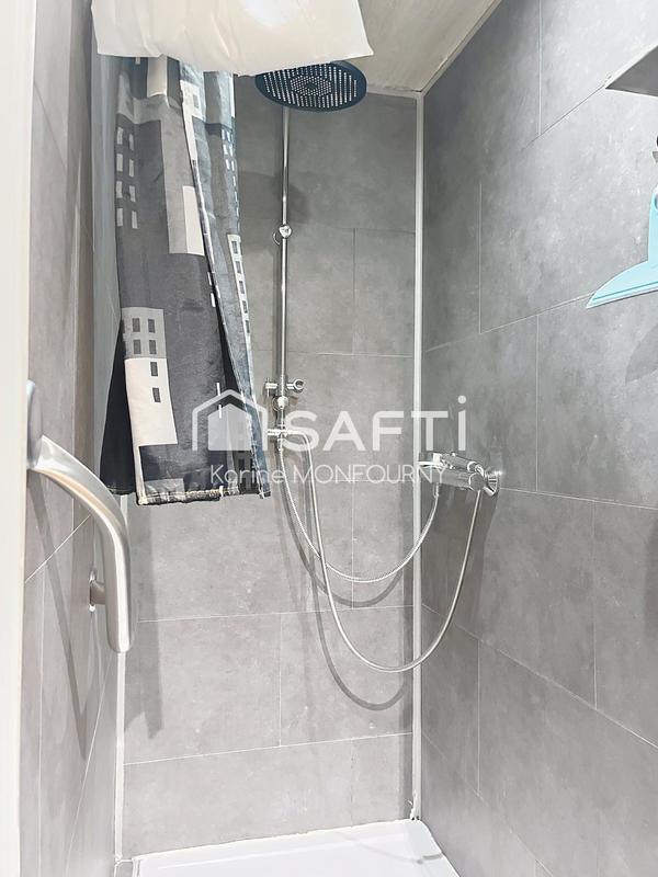 Maison - 130 m² - 4 pièces