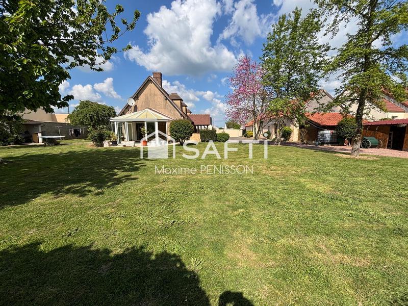 Maison - 260 m² - 6 pièces