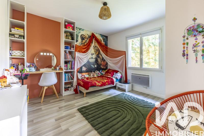 Maison - 99 m² - 4 pièces