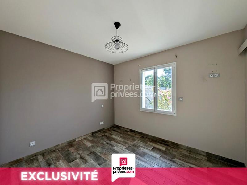 Maison - 222 m² - 9 pièces