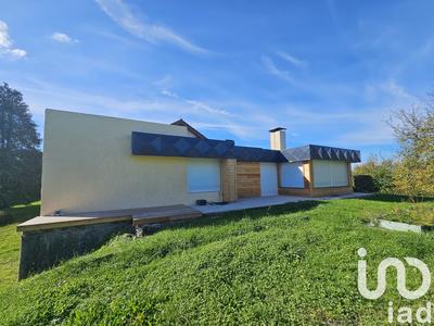 Maison de village - 271 m² - 9 pièces