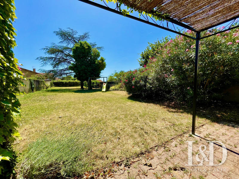 Maison ancienne - 205 m² - 7 pièces