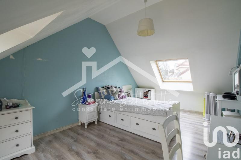 Maison - 121 m² - 7 pièces