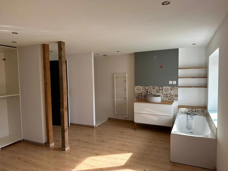 Maison - 174 m² - 7 pièces