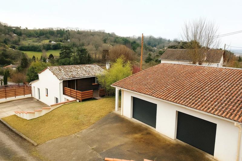 Maison - 160 m² - 6 pièces