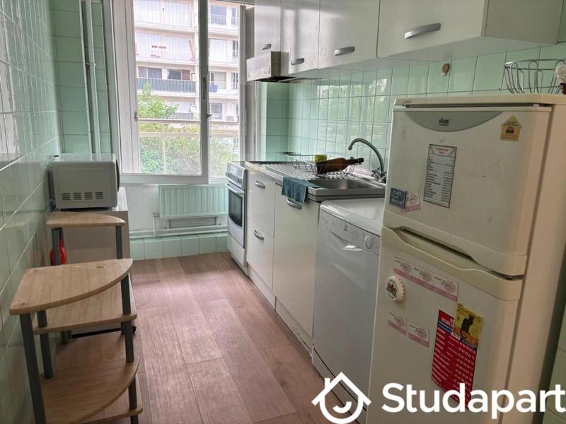 Chambre - 15 m² - 1 pièce