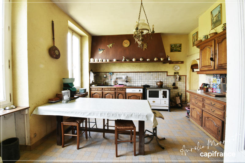 Maison bourgeoise - 220 m² - 8 pièces