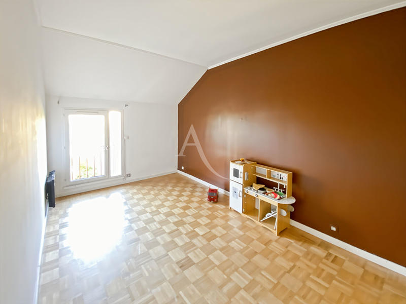 Maison - 115 m² - 6 pièces