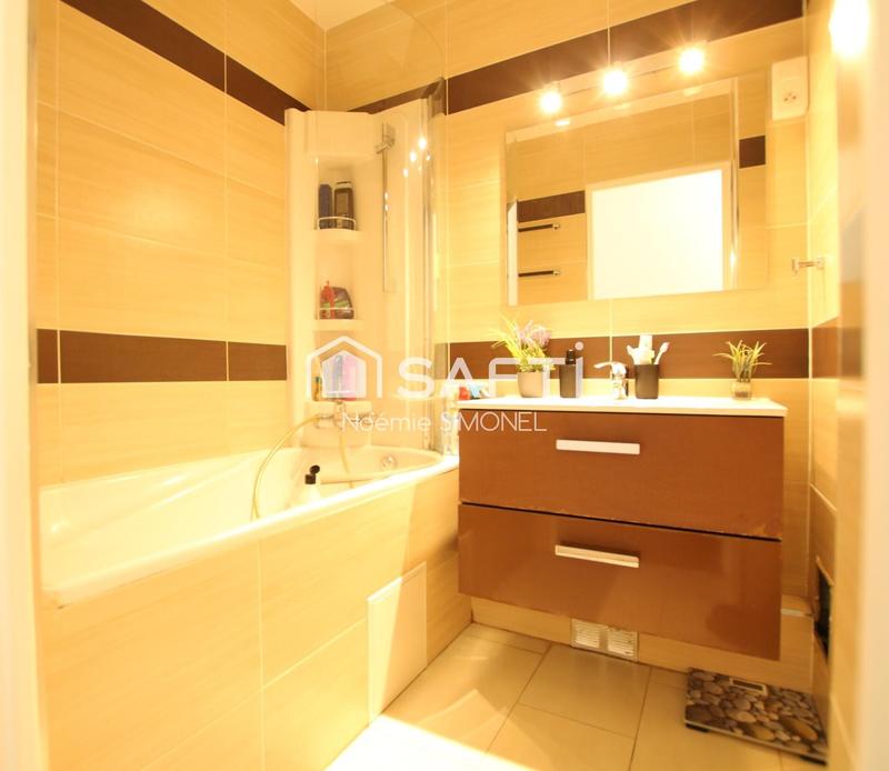 Appartement - 72 m² - 4 pièces