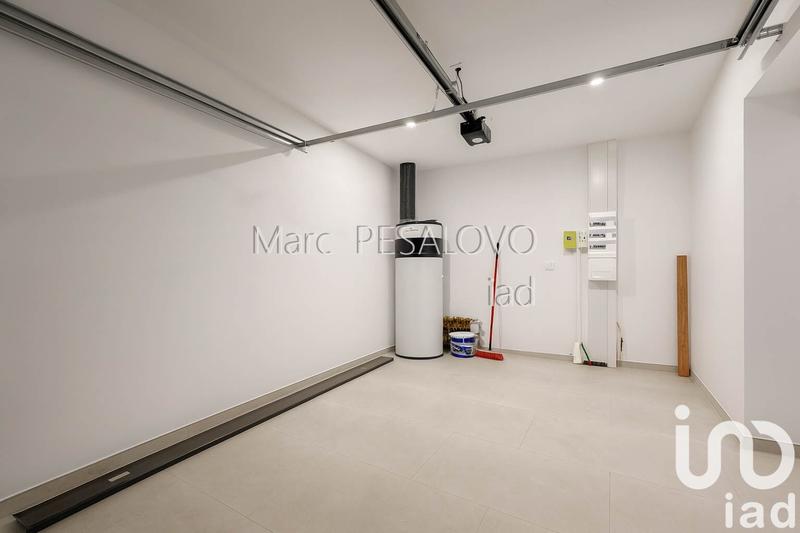 Maison - 99 m² - 4 pièces