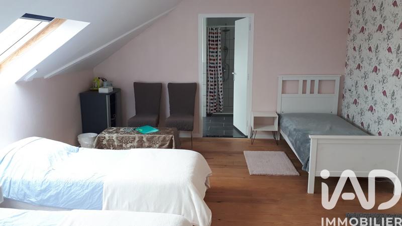 Maison - 300 m² - 9 pièces