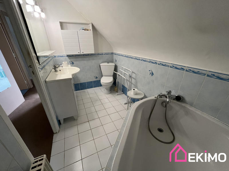 Maison - 137 m² - 6 pièces