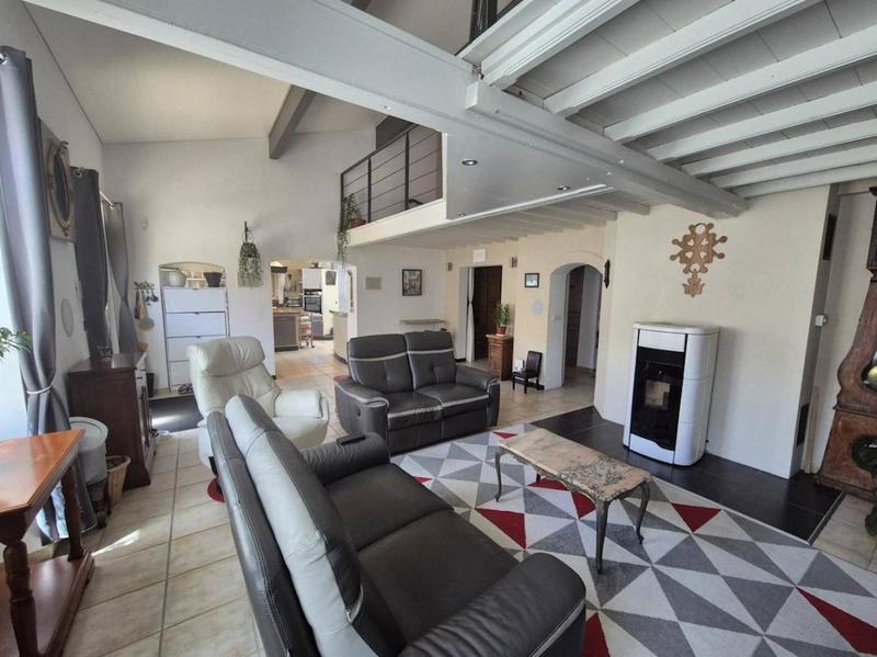 Maison - 290 m² - 7 pièces