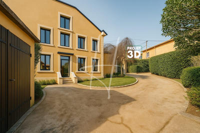 Maison - 210 m² - 6 pièces