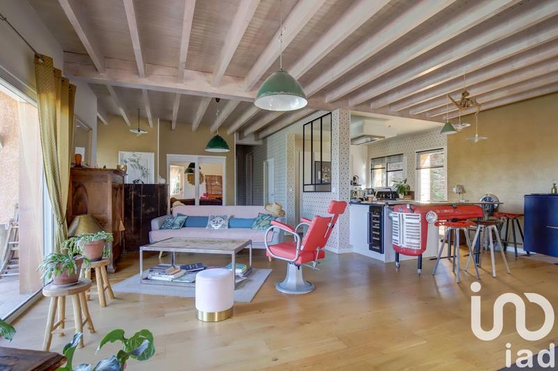 Maison - 159 m² - 6 pièces