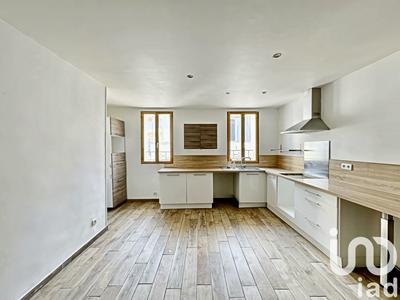 Appartement - 75 m² - 4 pièces