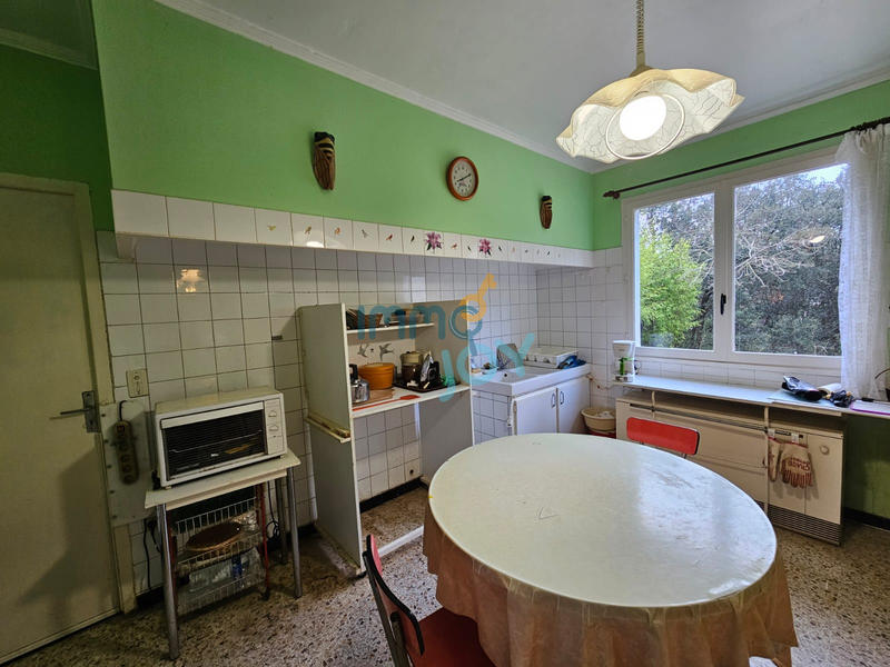 Maison - 93 m² - 4 pièces