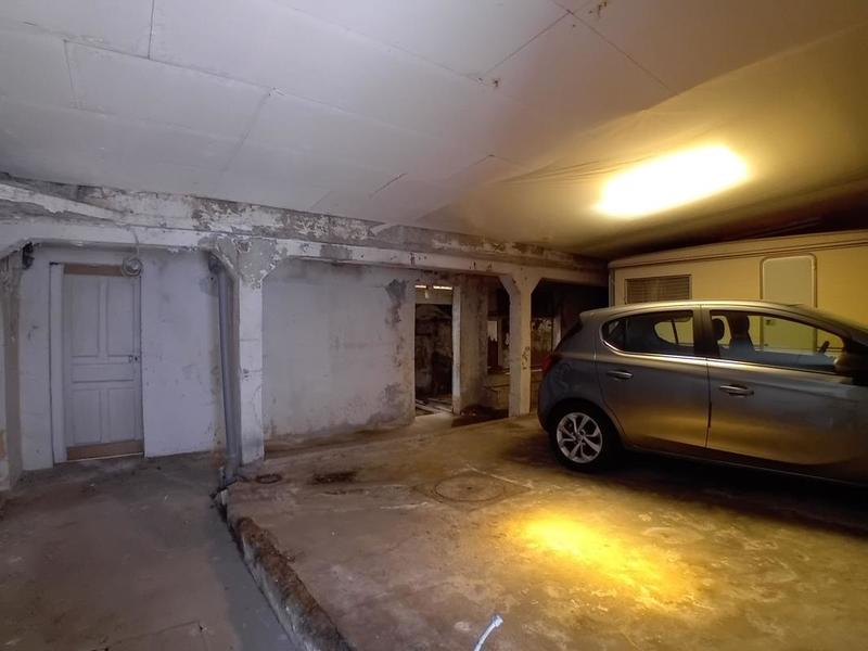 Immeuble - 295 m² - 9 pièces