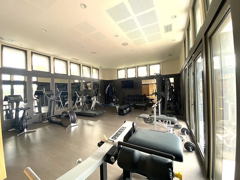 Propriété - 354 m² - 8 pièces