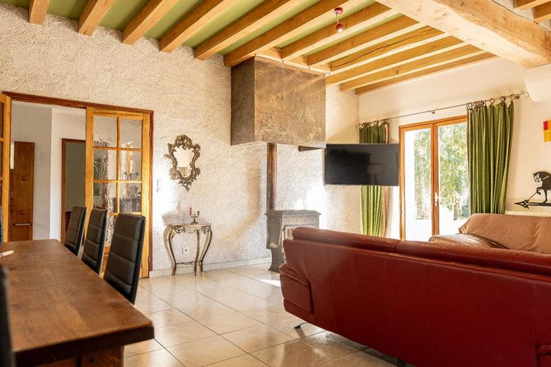 Maison - 306 m² - 7 pièces