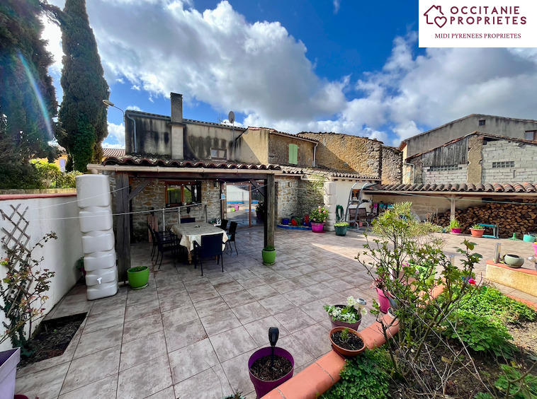 Maison de village - 180 m² - 7 pièces