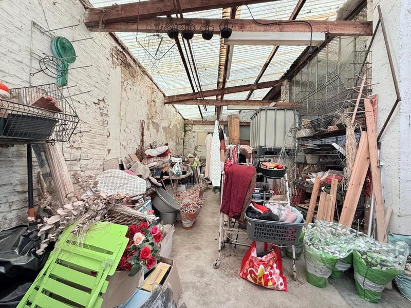 Maison - 280 m² - 4 pièces