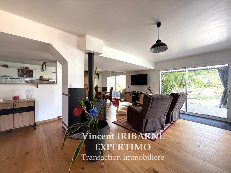 Maison - 170 m² - 6 pièces