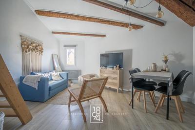 Studio - 28 m² - 1 pièce