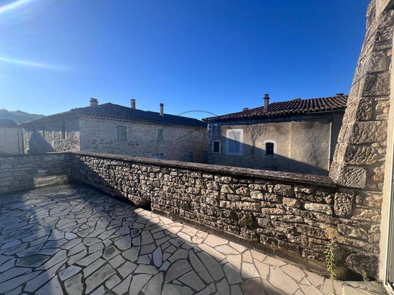 Maison de village - 148 m² - 8 pièces