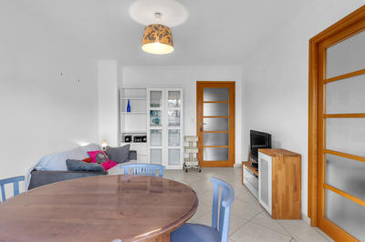 Appartement - 10 m² - 4 pièces