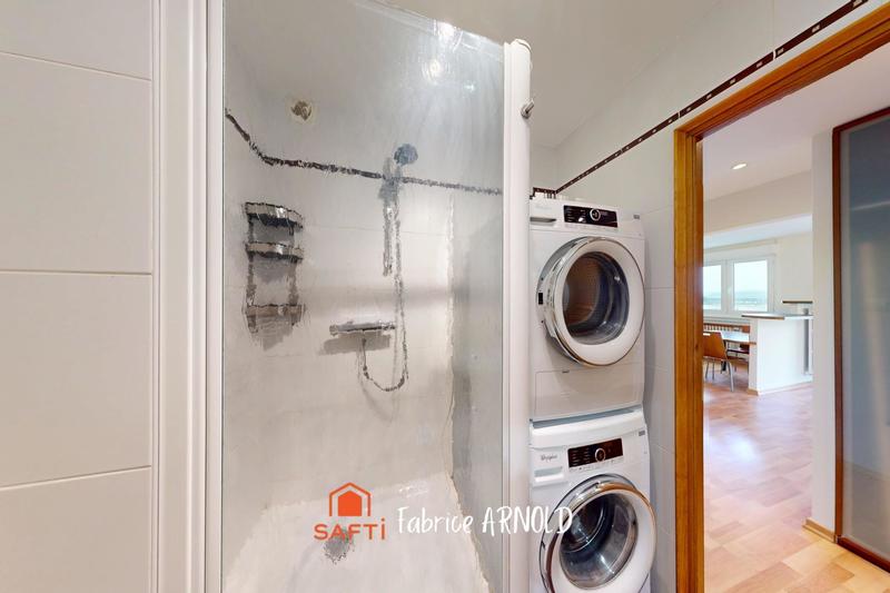 Appartement - 65 m² - 2 pièces