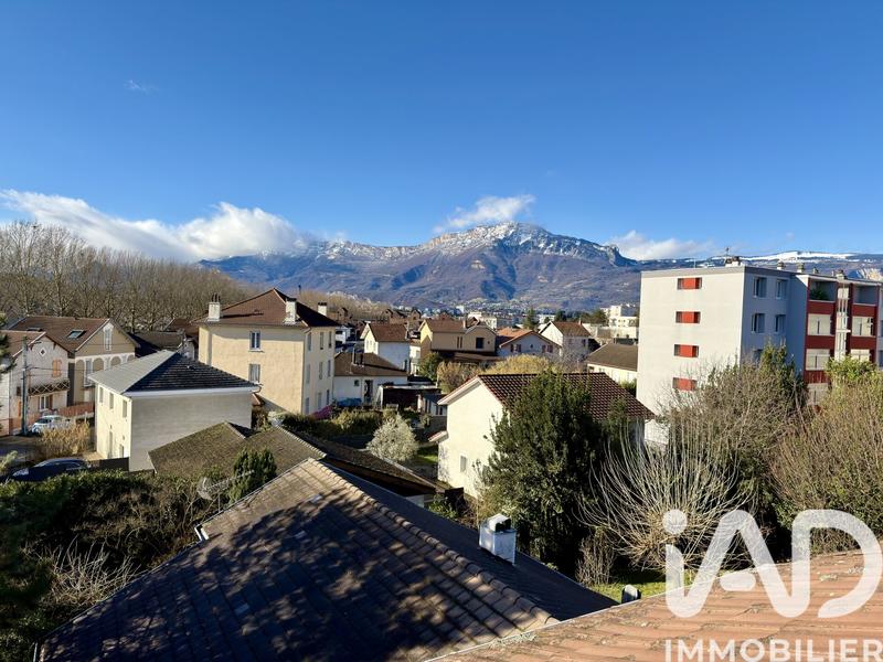 Maison - 175 m² - 5 pièces