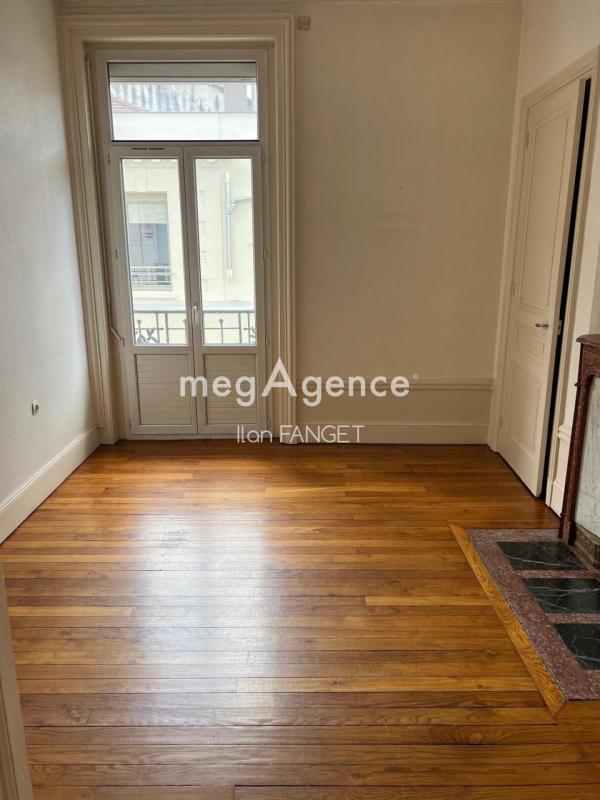Appartement - 91 m² - 5 pièces