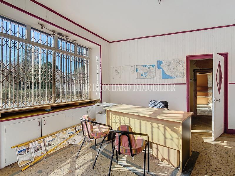 Local commercial - 140 m²