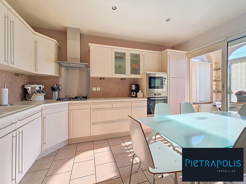 Maison - 106 m² - 5 pièces