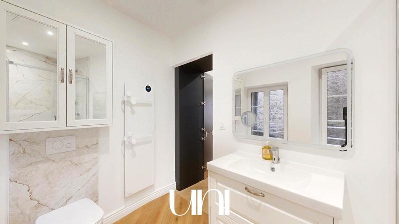 Studio - 33 m² - 2 pièces