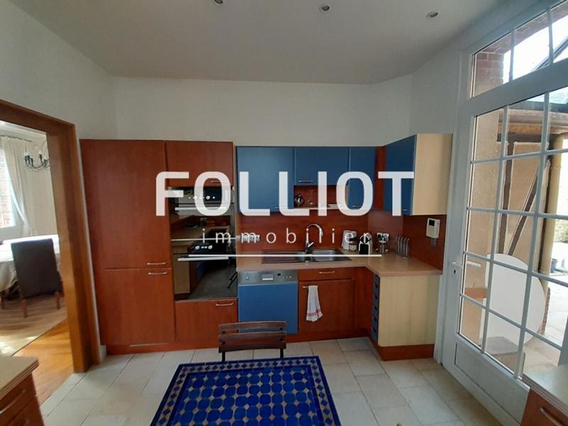 Propriété - 135 m² - 6 pièces