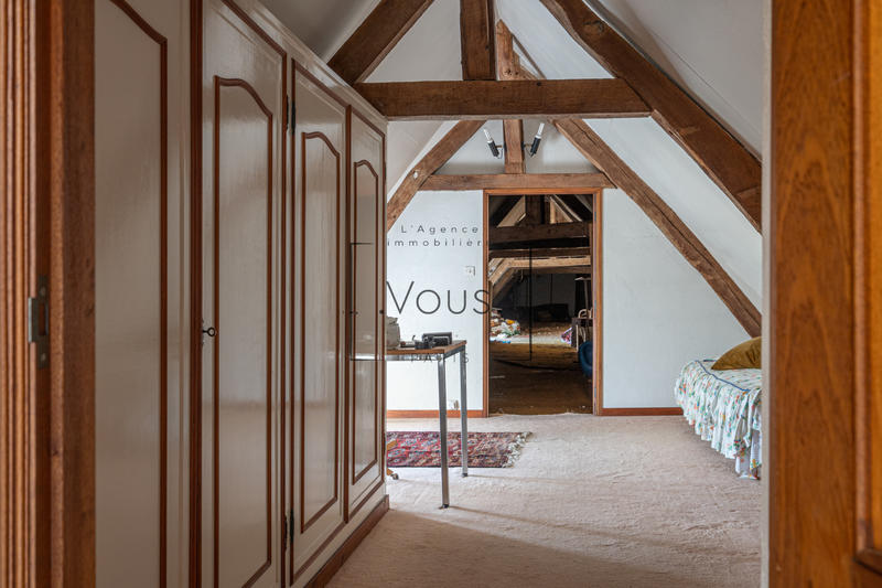 Maison - 487 m² - 13 pièces