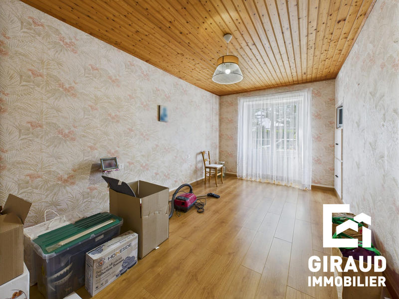 Maison - 157 m² - 7 pièces