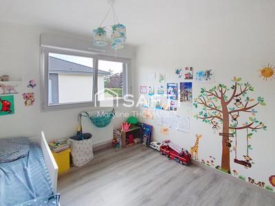 Duplex - 93 m² - 4 pièces