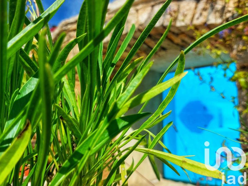 Maison - 1 458 m² - 34 pièces