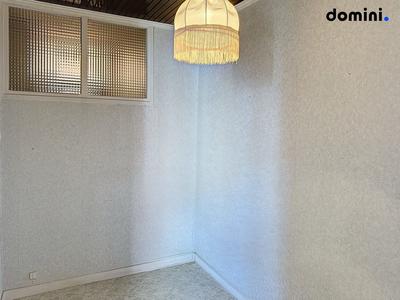 Appartement - 100 m² - 7 pièces