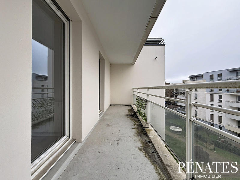 Appartement - 75 m² - 3 pièces