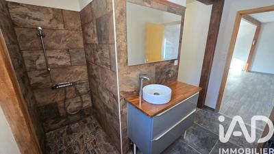 Maison - 80 m² - 3 pièces