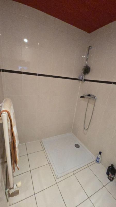 Immeuble - 210 m² - 6 pièces