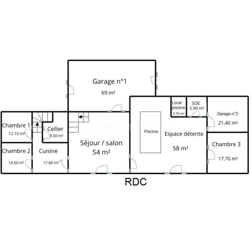Demeure - 363 m² - 14 pièces