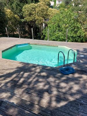 Maison - 240 m² - 6 pièces